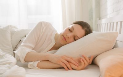 Roncar al dormir: Causas y soluciones